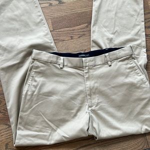 Dockers Khaki Relaxed Fit Pants 34x34